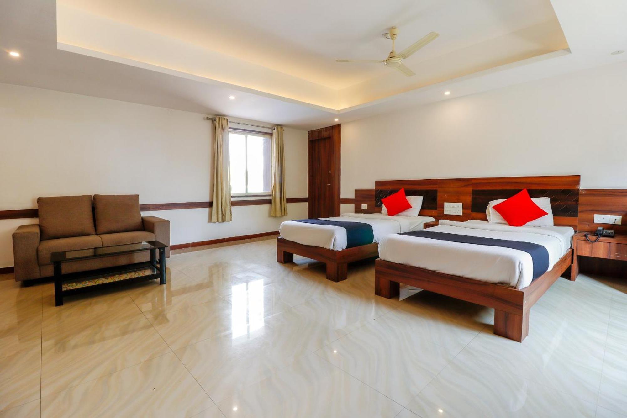 Capital O Sai Arya Residency Hotel Mangalore Exterior photo