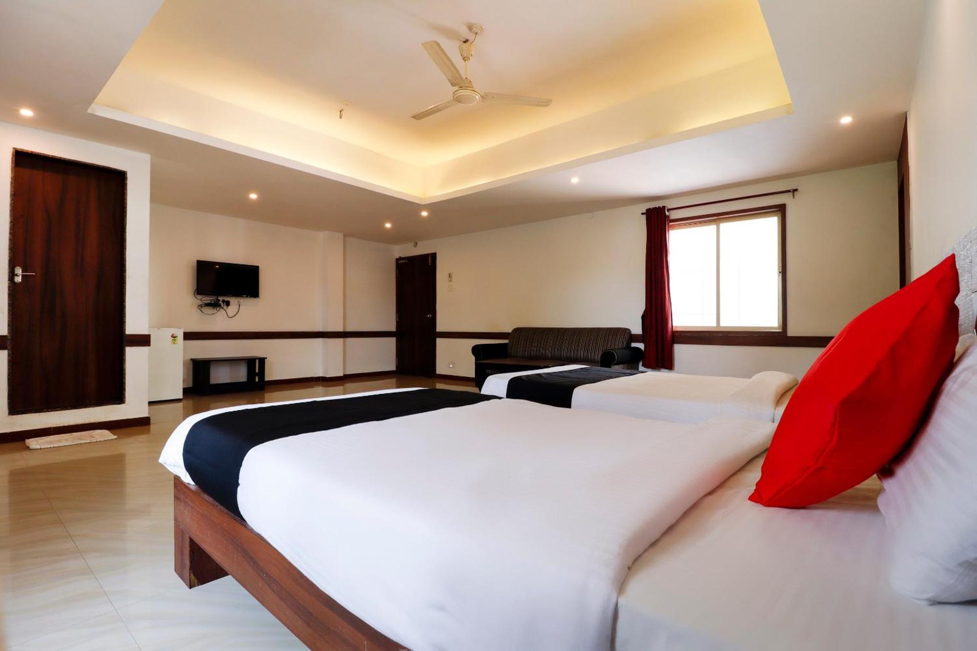 Capital O Sai Arya Residency Hotel Mangalore Exterior photo